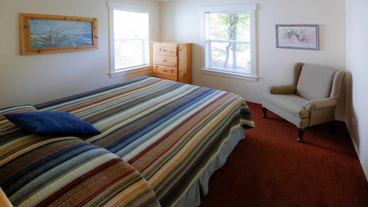 Photo of Bedroom in Ashland
