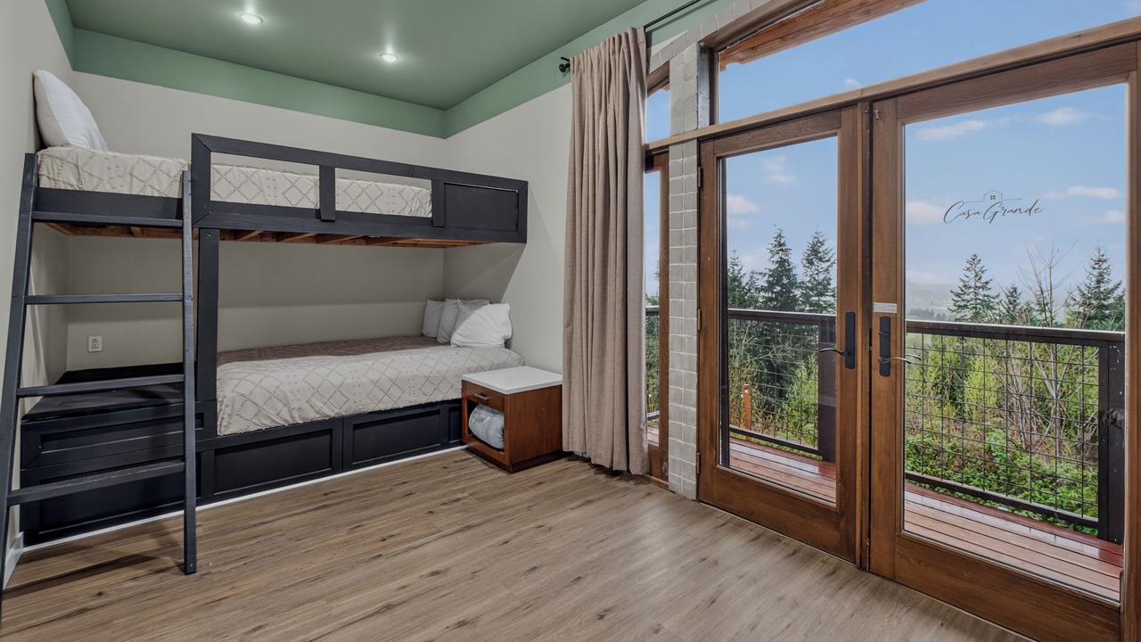 Photo of Bedroom in Sedro-Woolley