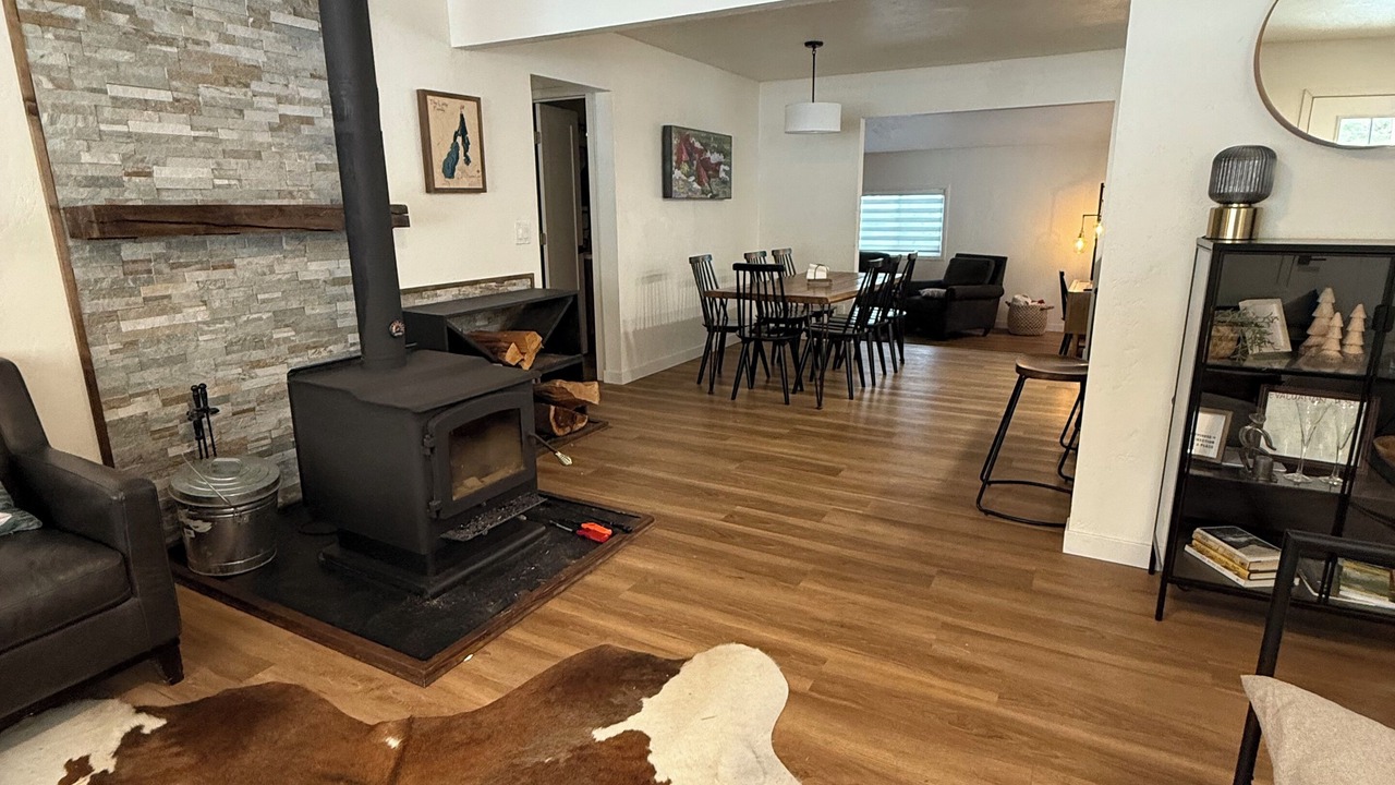 Photo of Livingroom in McCall