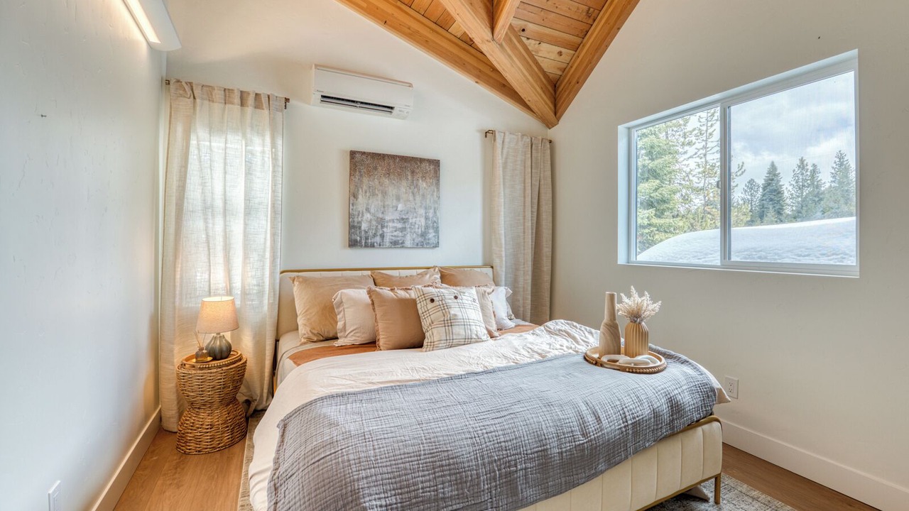 Photo of Bedroom in McCall