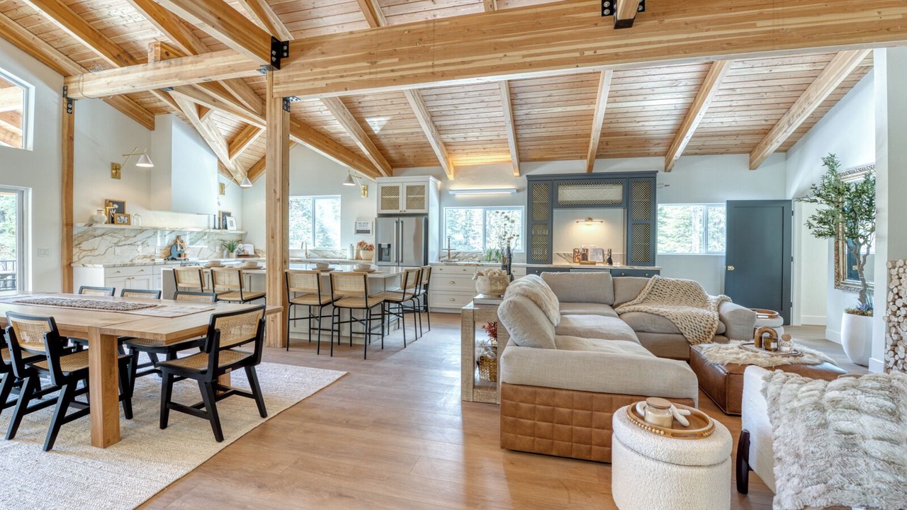 Photo of Livingroom in McCall