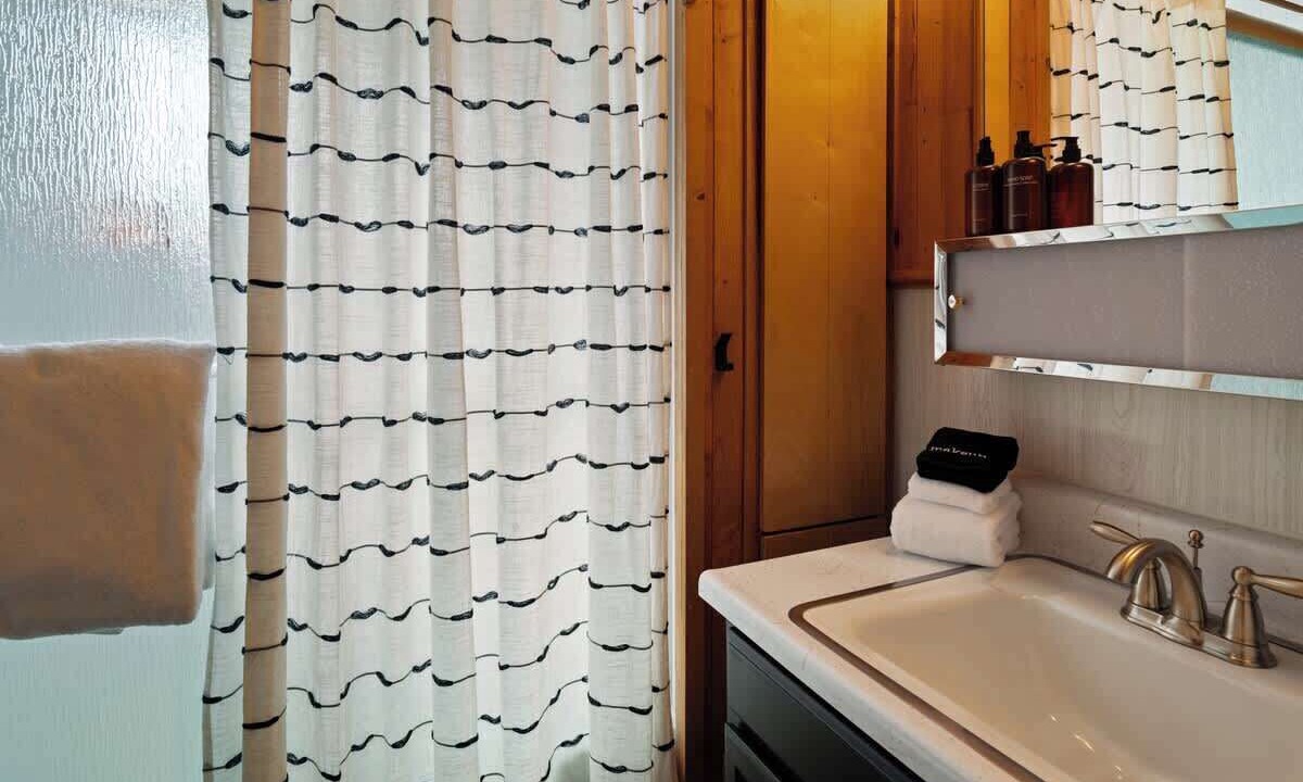 Photo of Bathroom in Hope