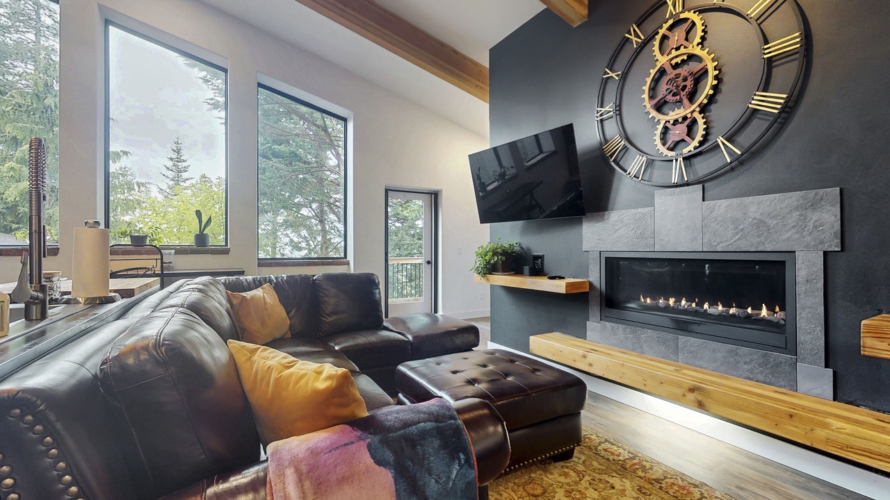 Photo of Livingroom in Sequim