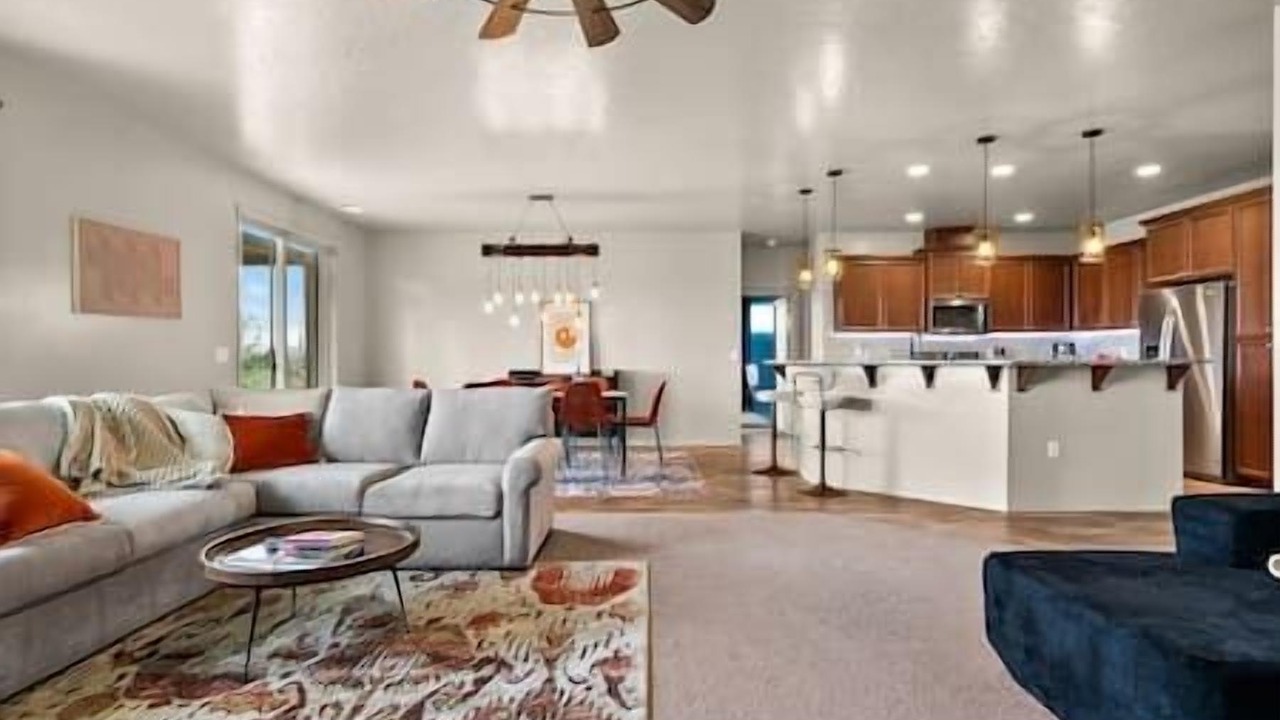Photo of Livingroom in Caldwell