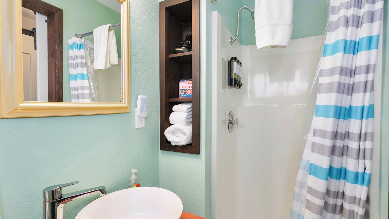 Photo of Bathroom in Grayland