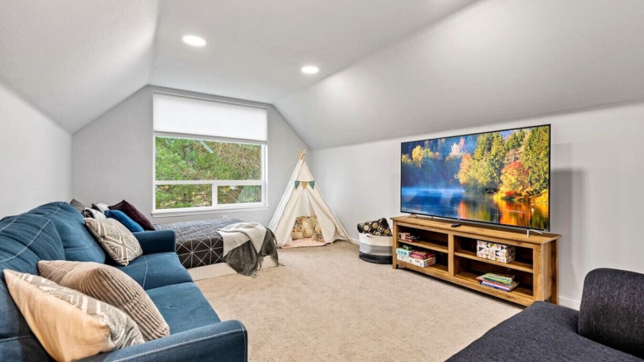 Photo of Livingroom in Sagle