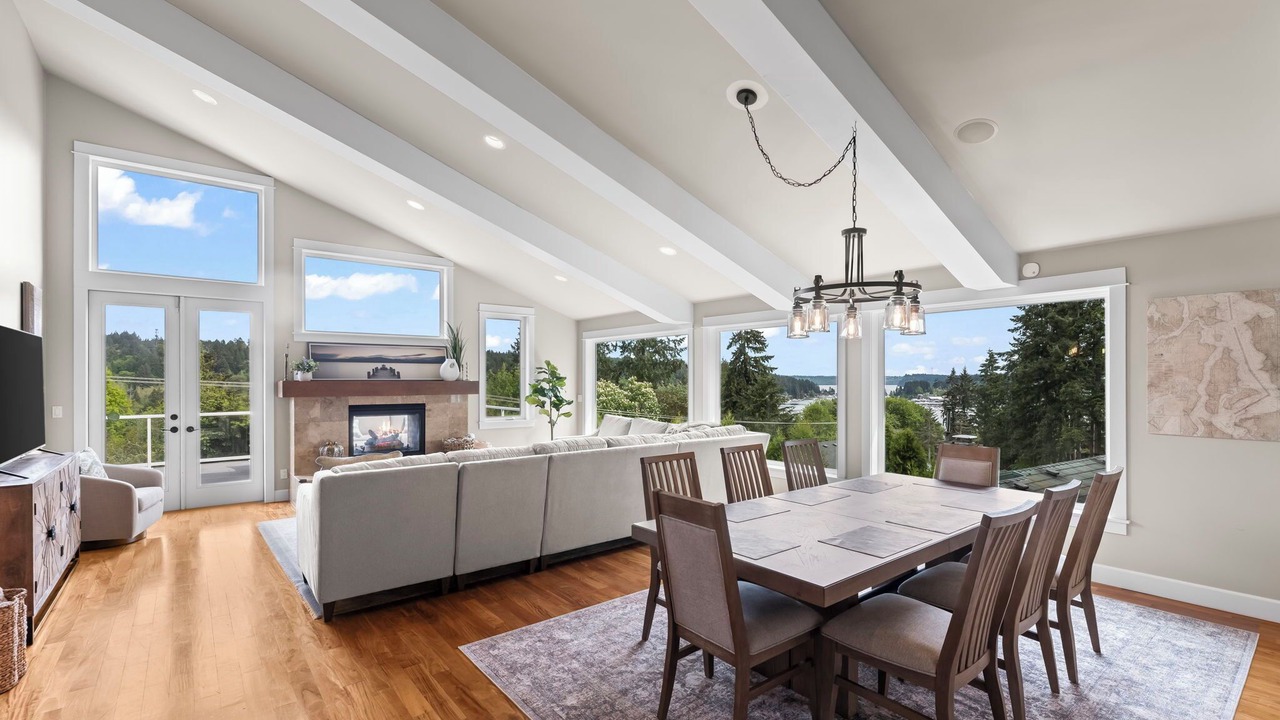Photo of Livingroom in Gig Harbor