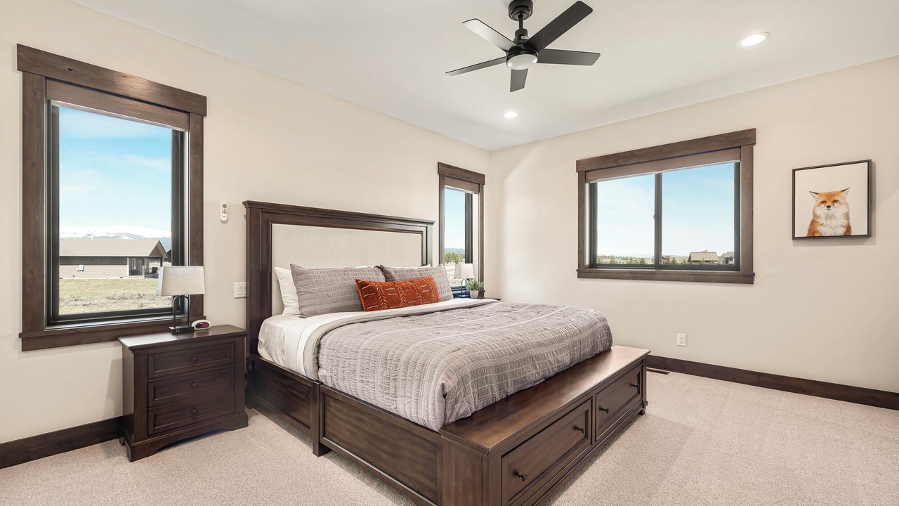 Photo of Bedroom in Island Park
