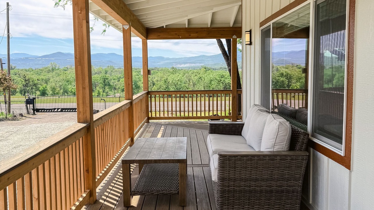 Photo of Outdoor in Eagle Point