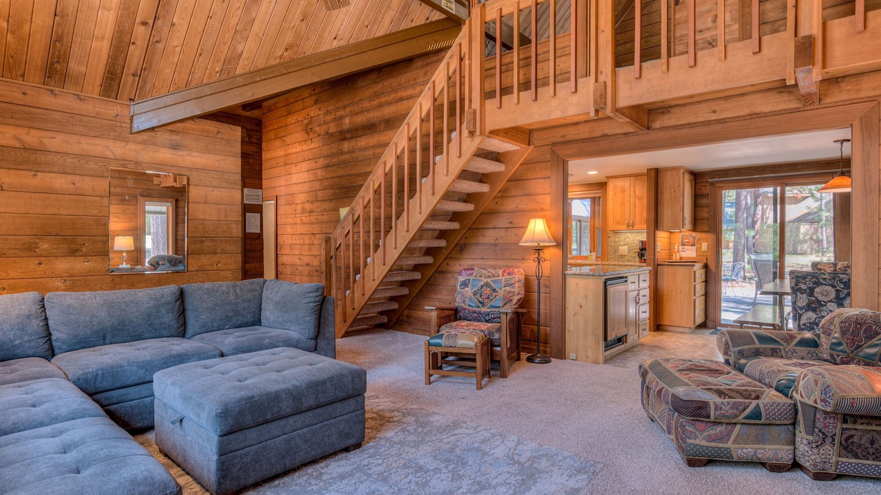 Photo of Bedroom in Sunriver