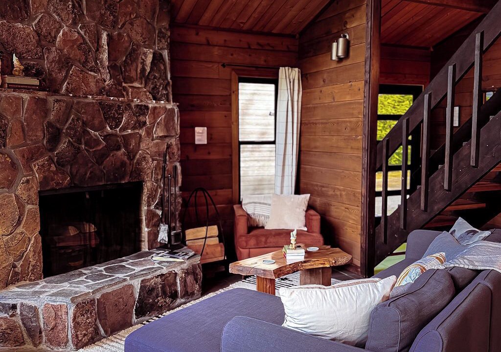 Photo of Livingroom in Mount Hood Village