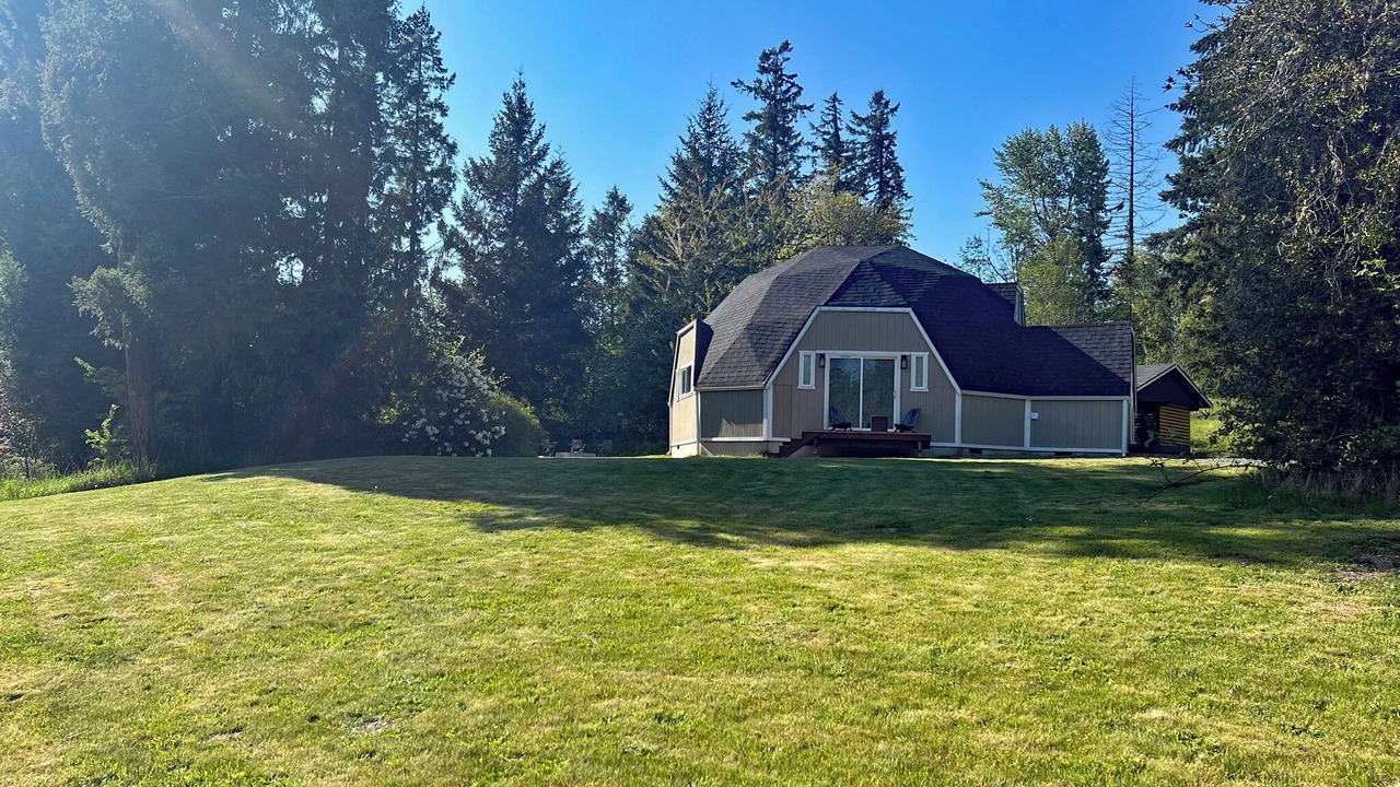 Photo of Outdoor in Eatonville