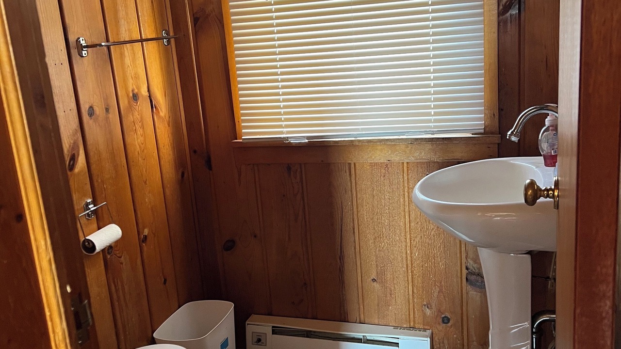Photo of Bathroom in Newport