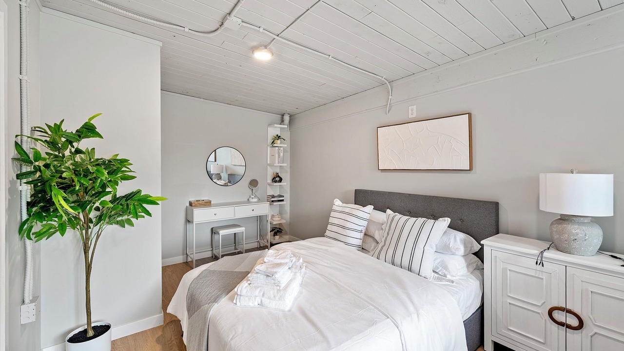 Photo of Bedroom in North Rose Hill