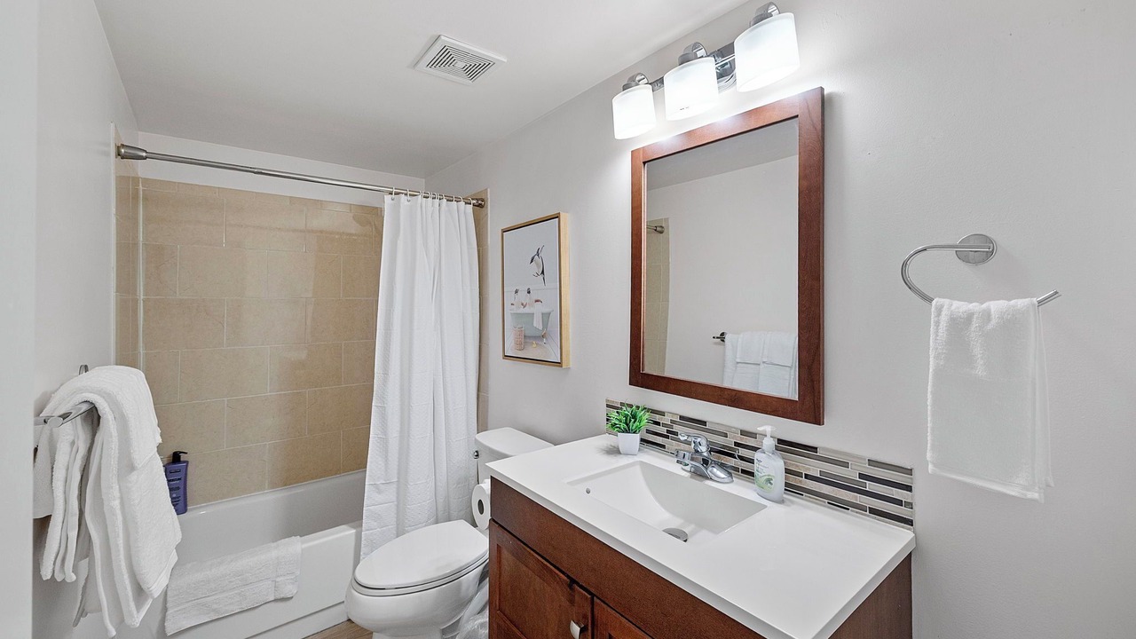 Photo of Bathroom in North Rose Hill