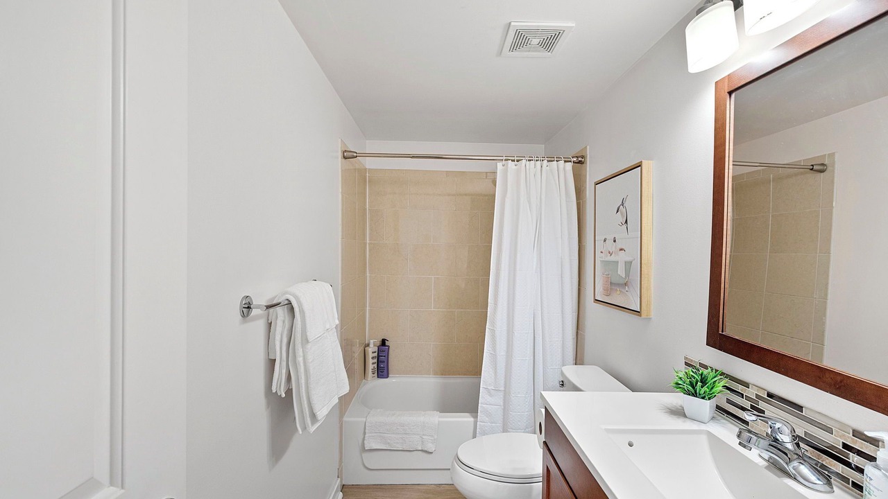 Photo of Bathroom in North Rose Hill