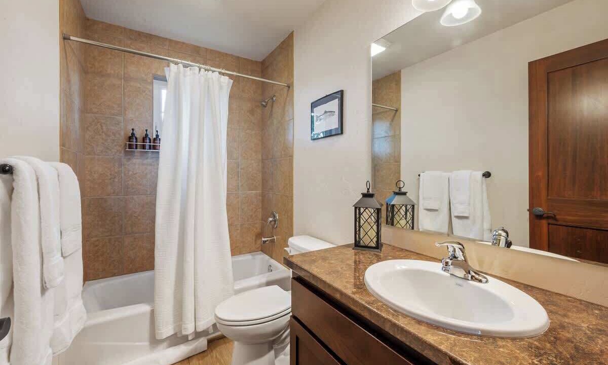 Photo of Bathroom in Dover Bay
