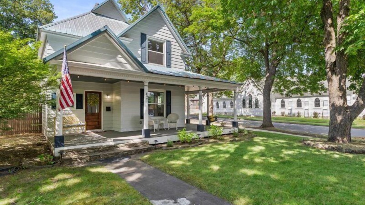 Photo of Outdoor in Garden District