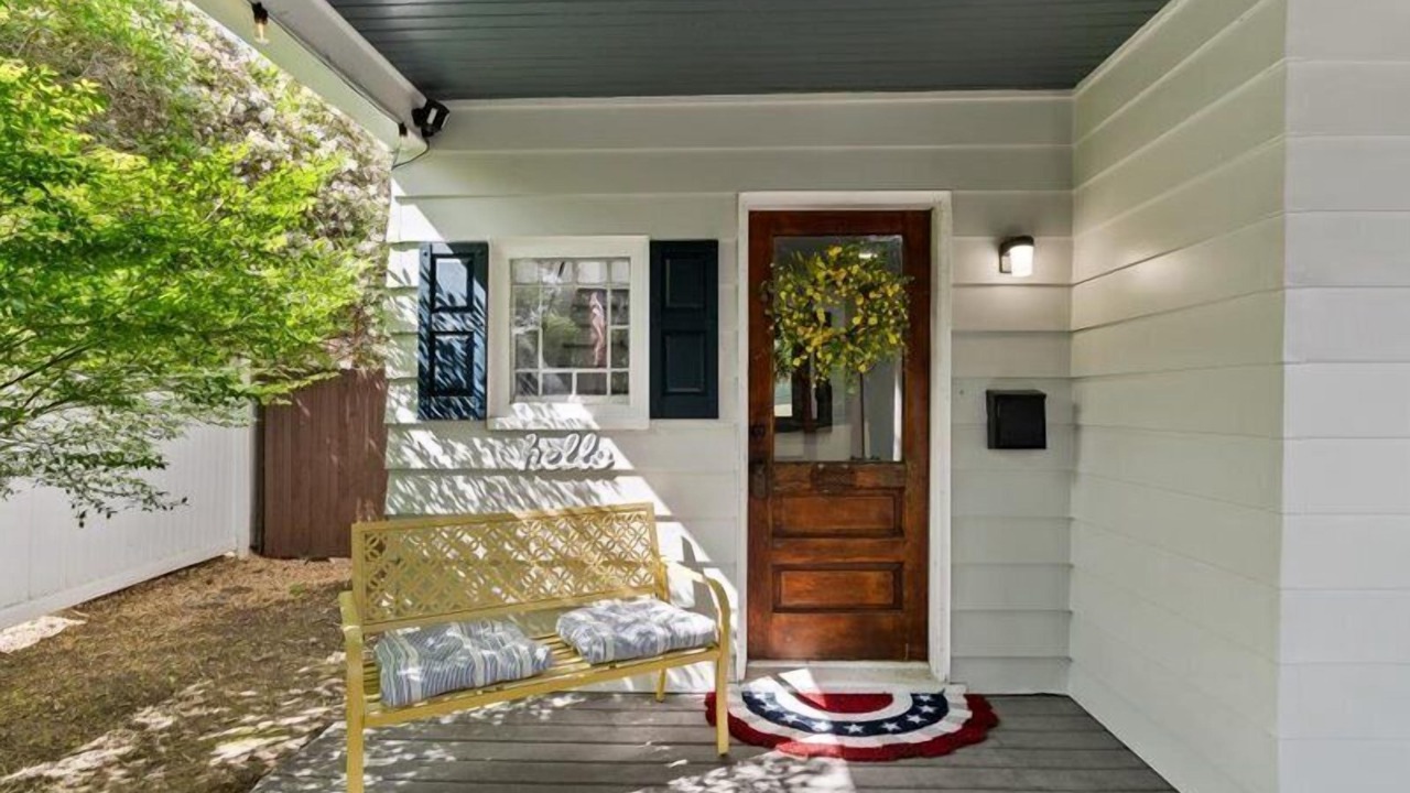 Photo of Patio Balcony in Garden District