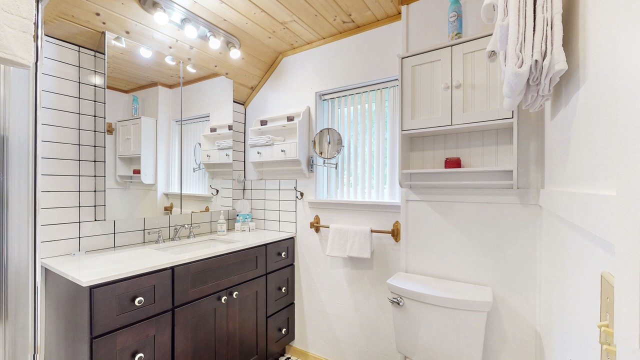 Photo of Bathroom in Port Angeles