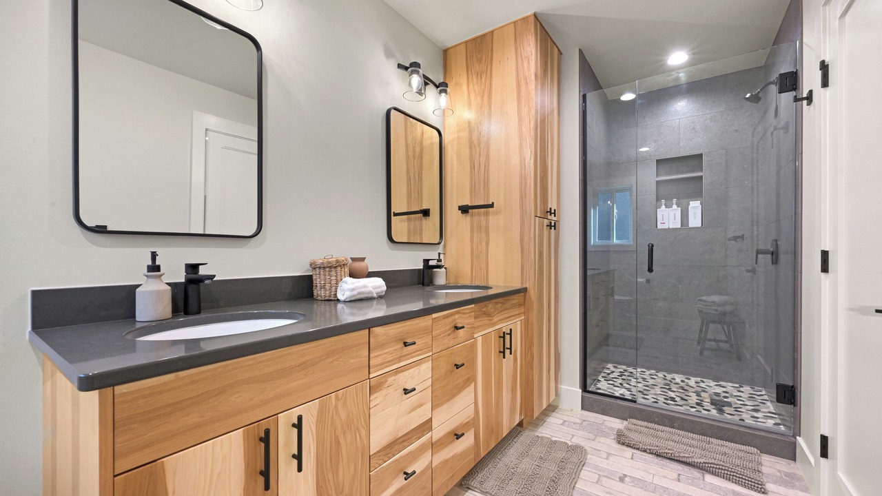 Photo of Bathroom in Deming