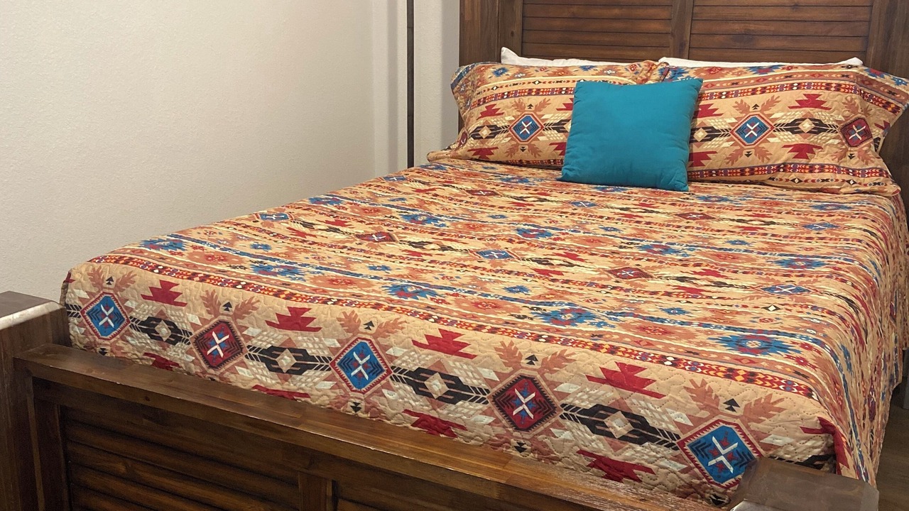 Photo of Bedroom in LeChee