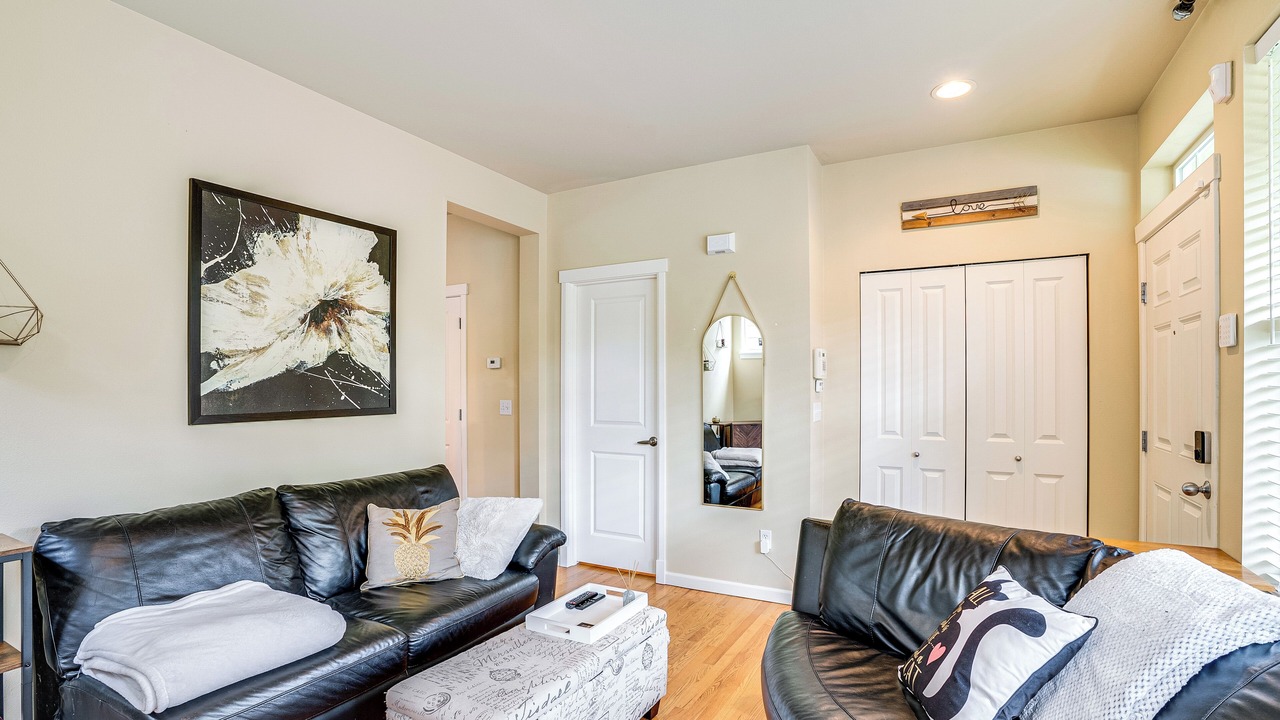 Photo of Livingroom in Bothell