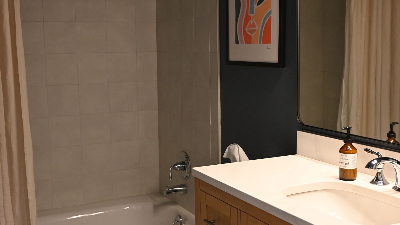 Photo of Bathroom in Langley