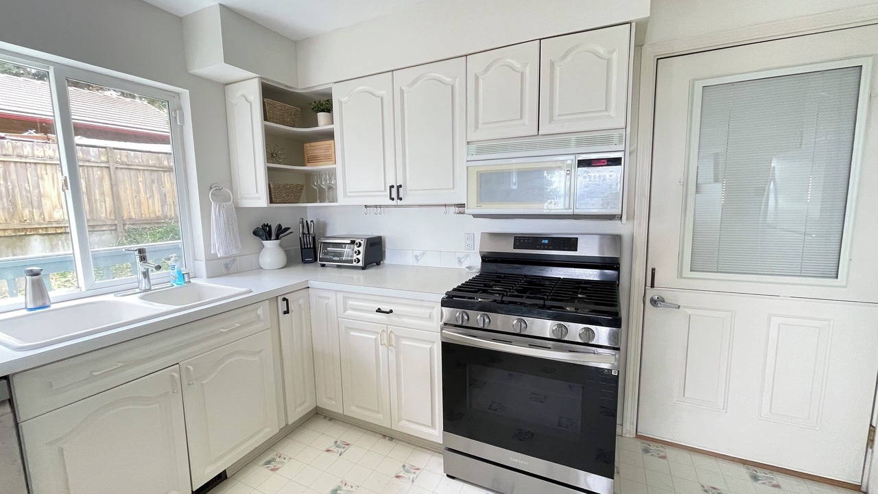 Photo of Kitchen in Coupeville