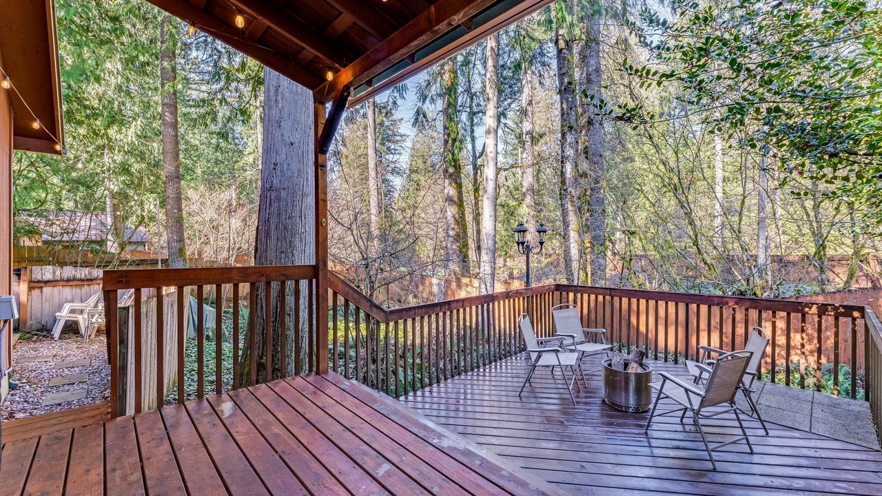 Photo of Patio Balcony in Mount Hood Village