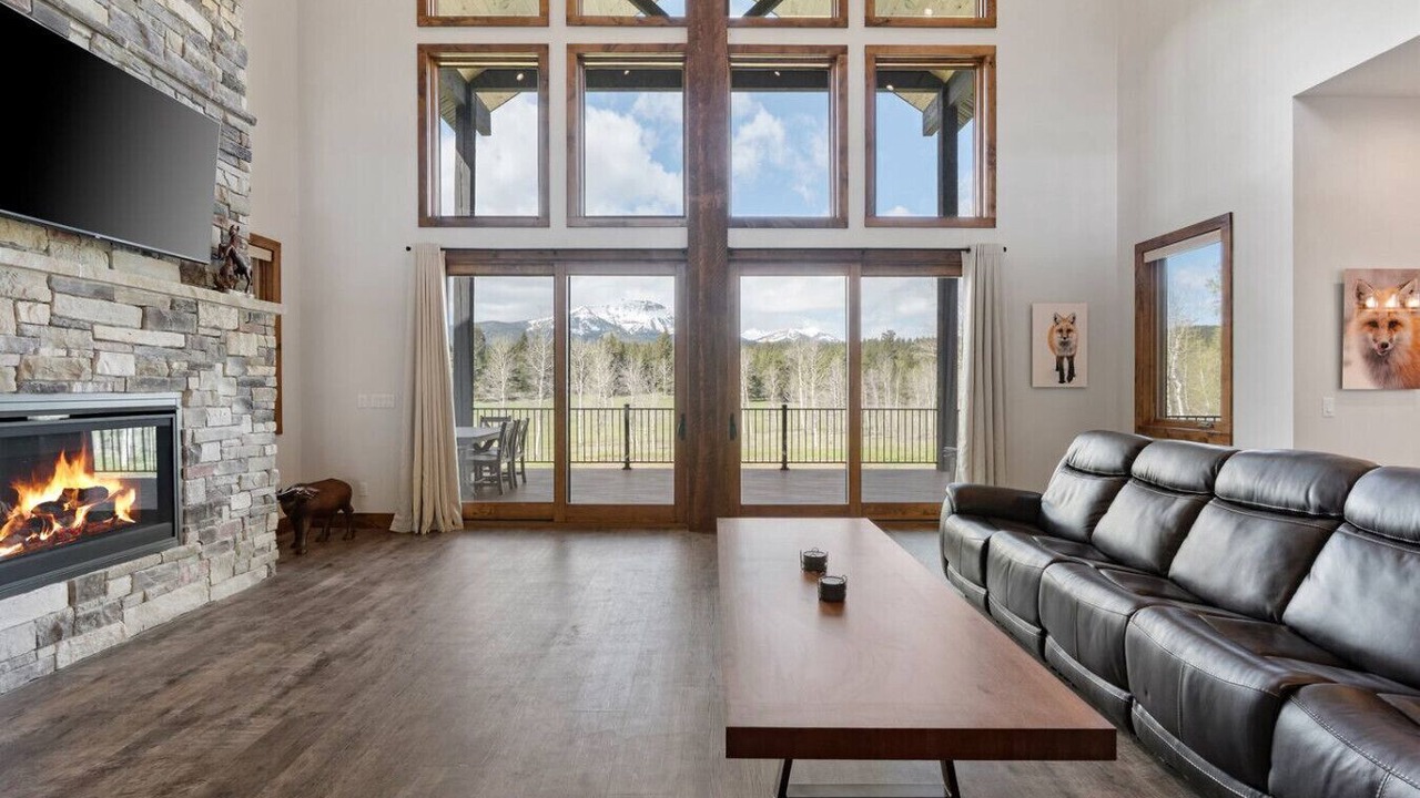 Photo of Bedroom in Island Park