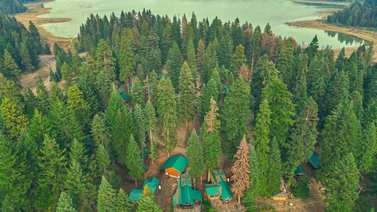 Photo of Outdoor in Ashland