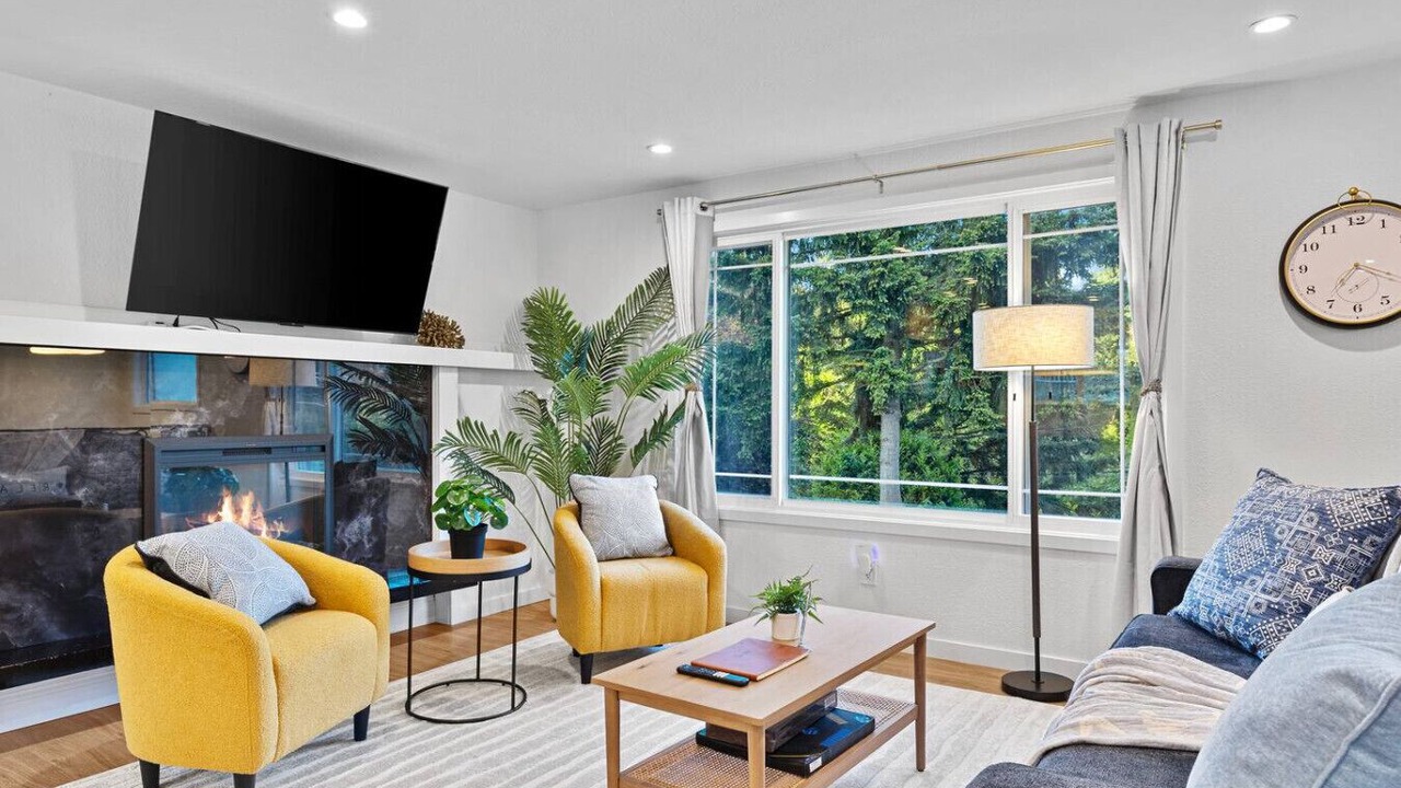 Photo of Livingroom in Highline