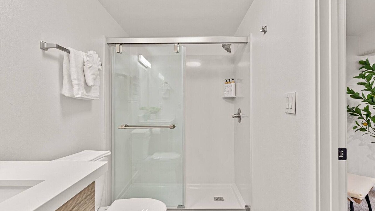 Photo of Bathroom in Highline