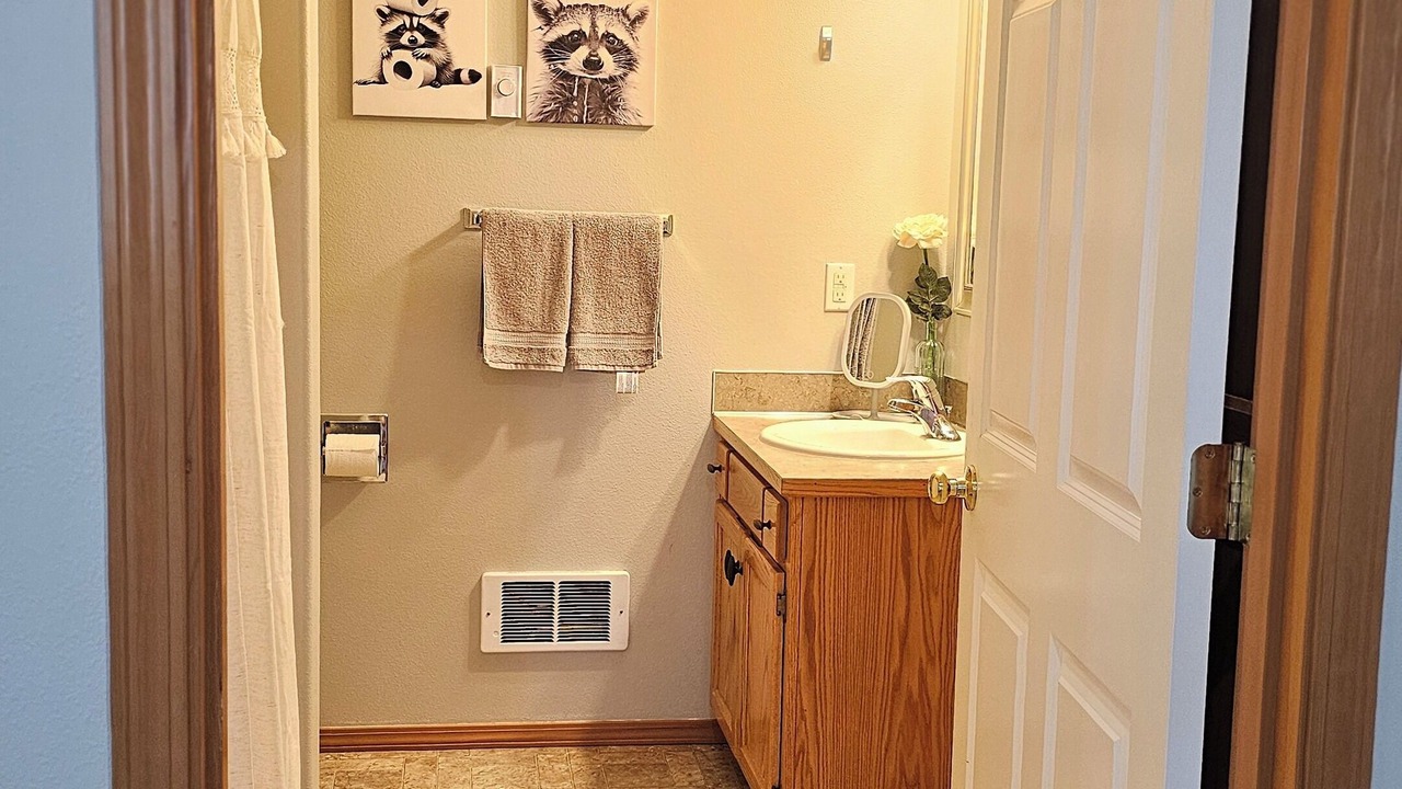 Photo of Bathroom in Oak Harbor