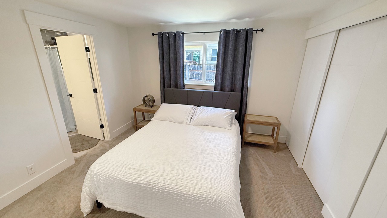 Photo of Bedroom in SeaTac