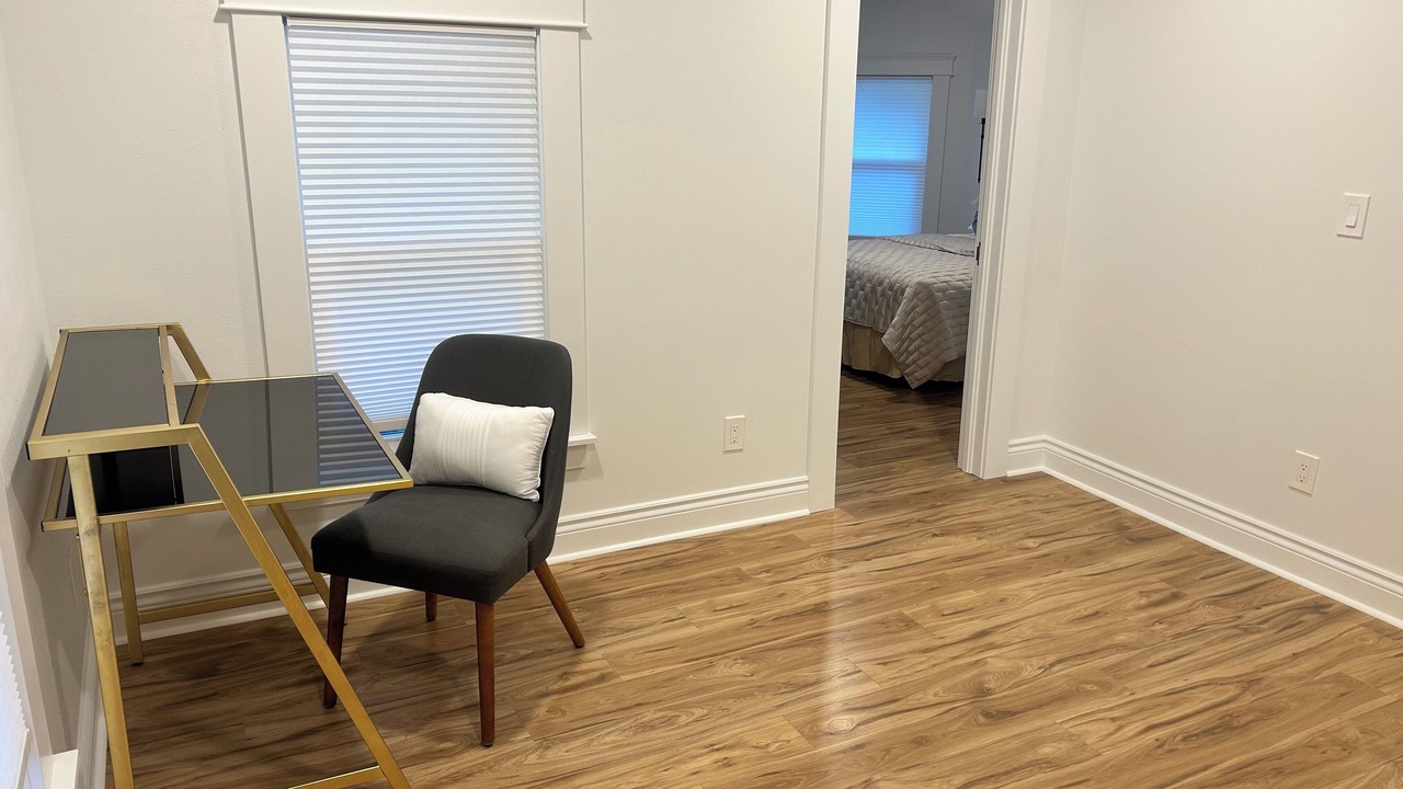 Photo of Bedroom in South Perry District