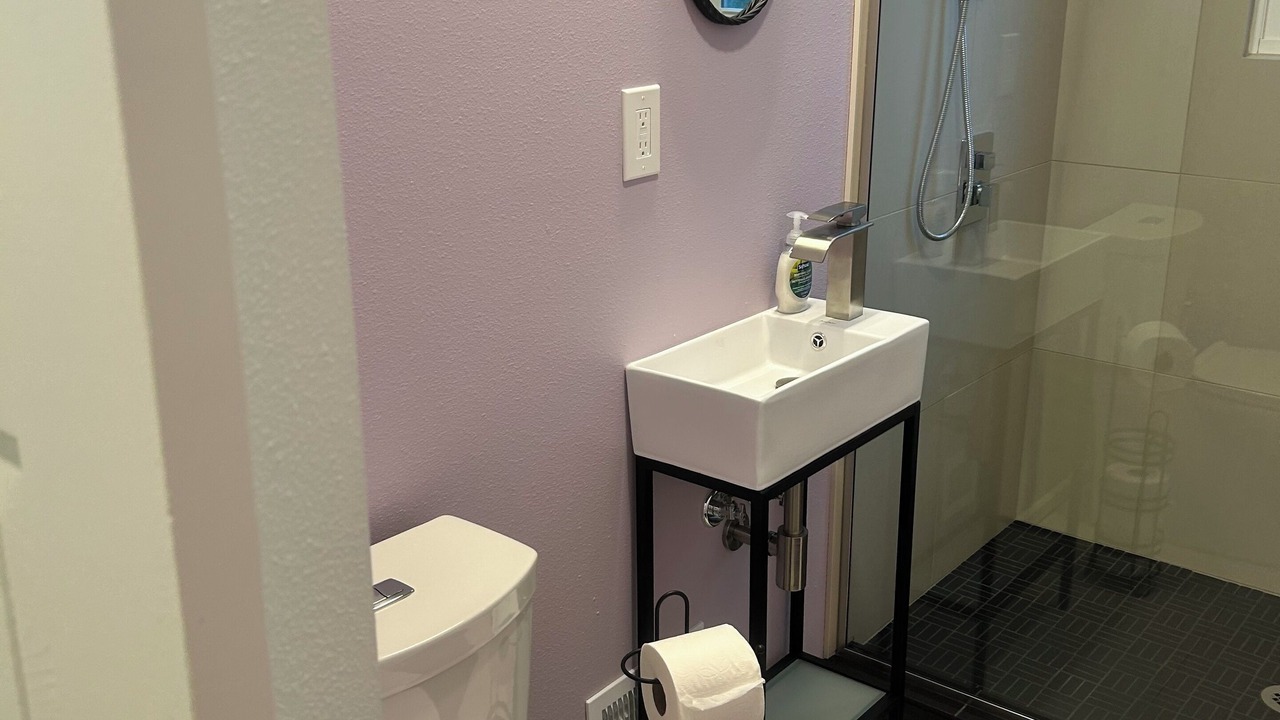 Photo of Bathroom in South Perry District