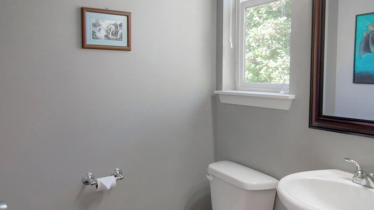 Photo of Bathroom in Central Tacoma