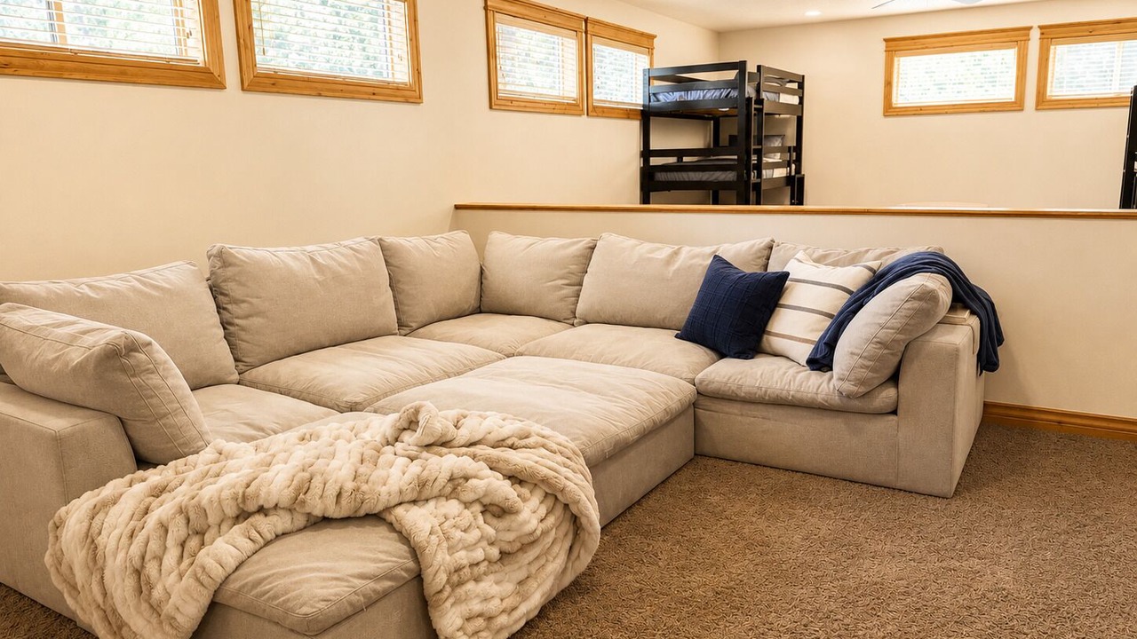 Photo of Livingroom in Tamarack Resort