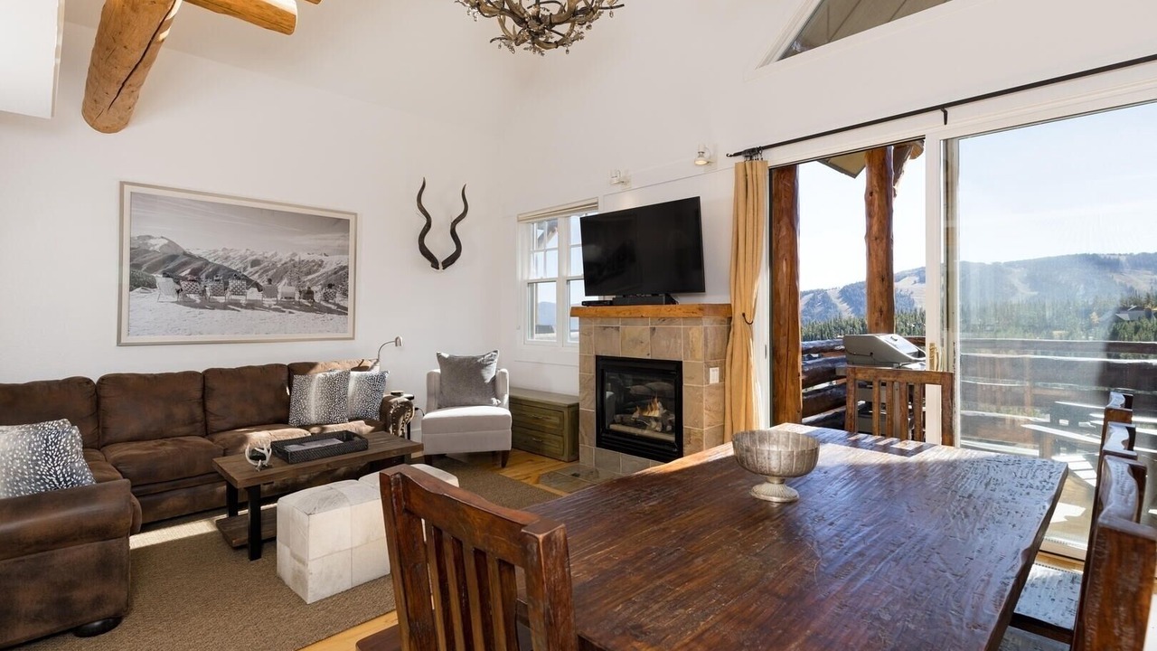 Photo of Bedroom in Saddle Ridge