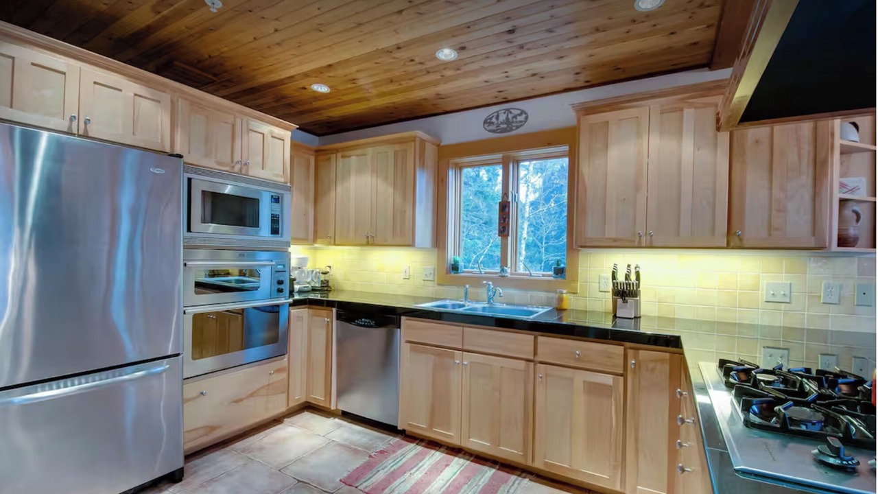 Photo of Kitchen in Welches