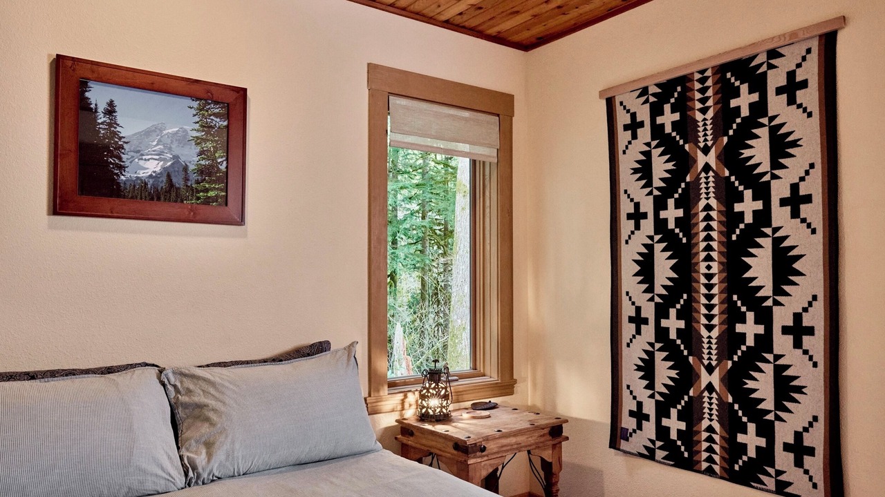 Photo of Bedroom in Welches
