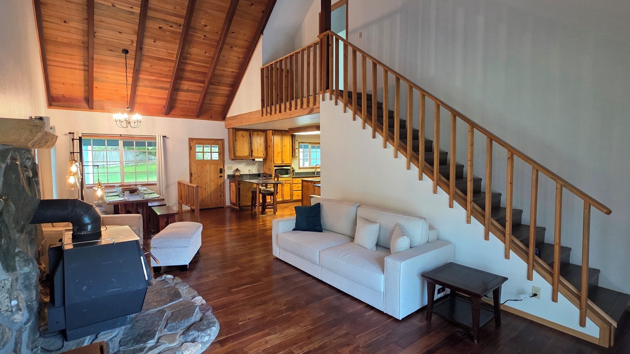 Photo of Livingroom in Jacksonville