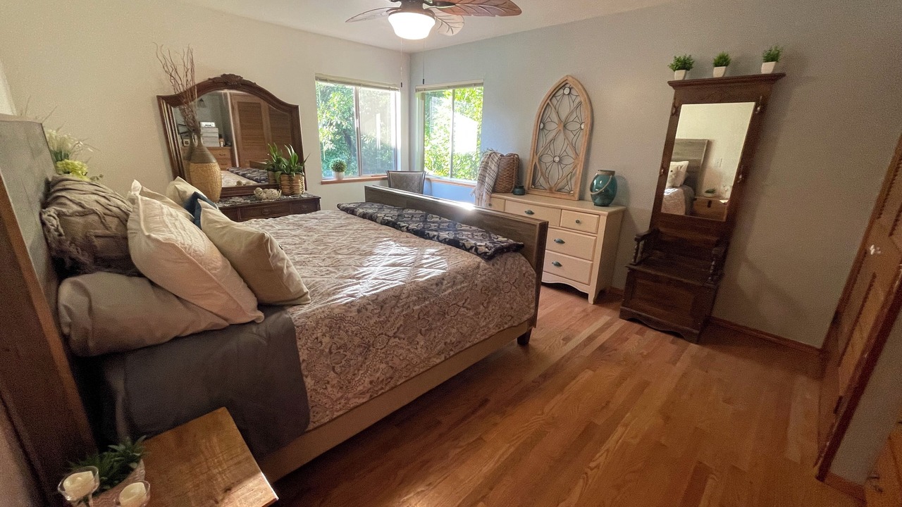 Photo of Bedroom in Murphy