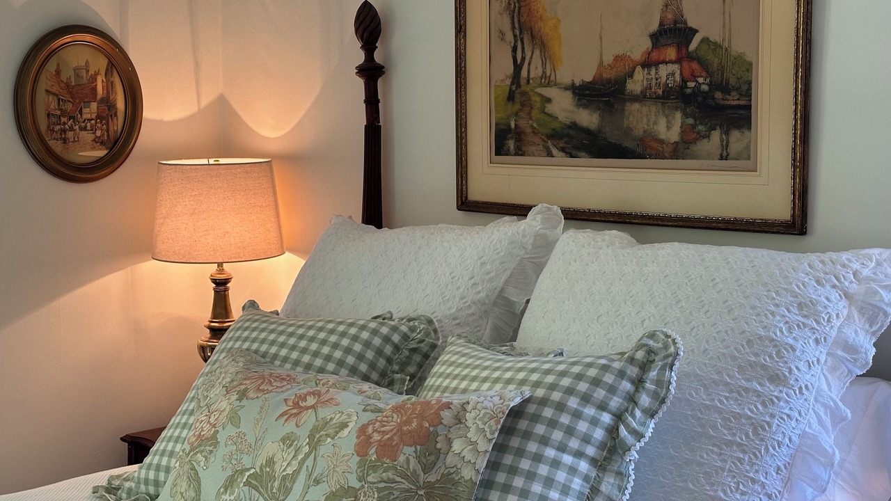 Photo of Bedroom in Veterans Park