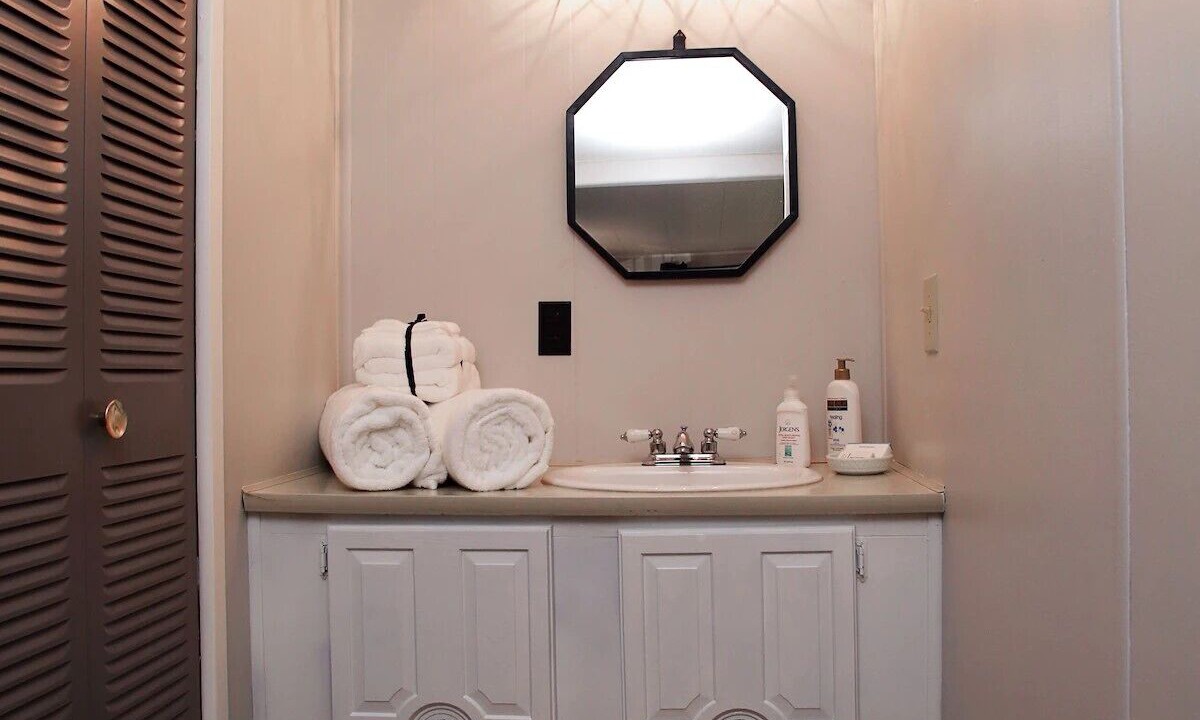 Photo of Bathroom in Garden Valley