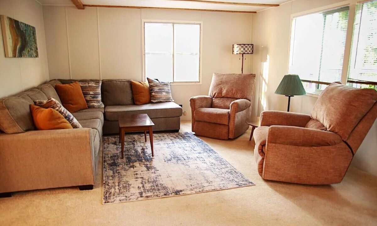 Photo of Livingroom in Garden Valley