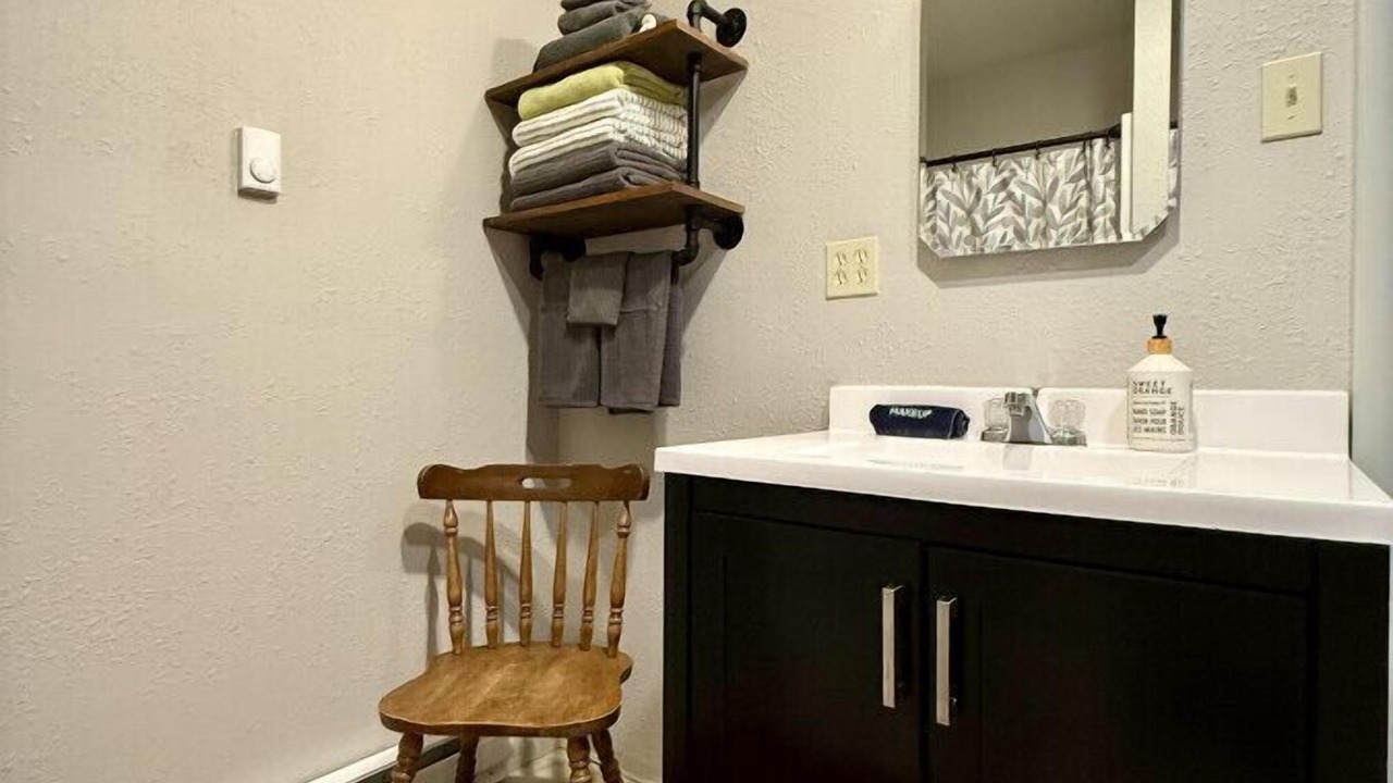 Photo of Bathroom in Baker City