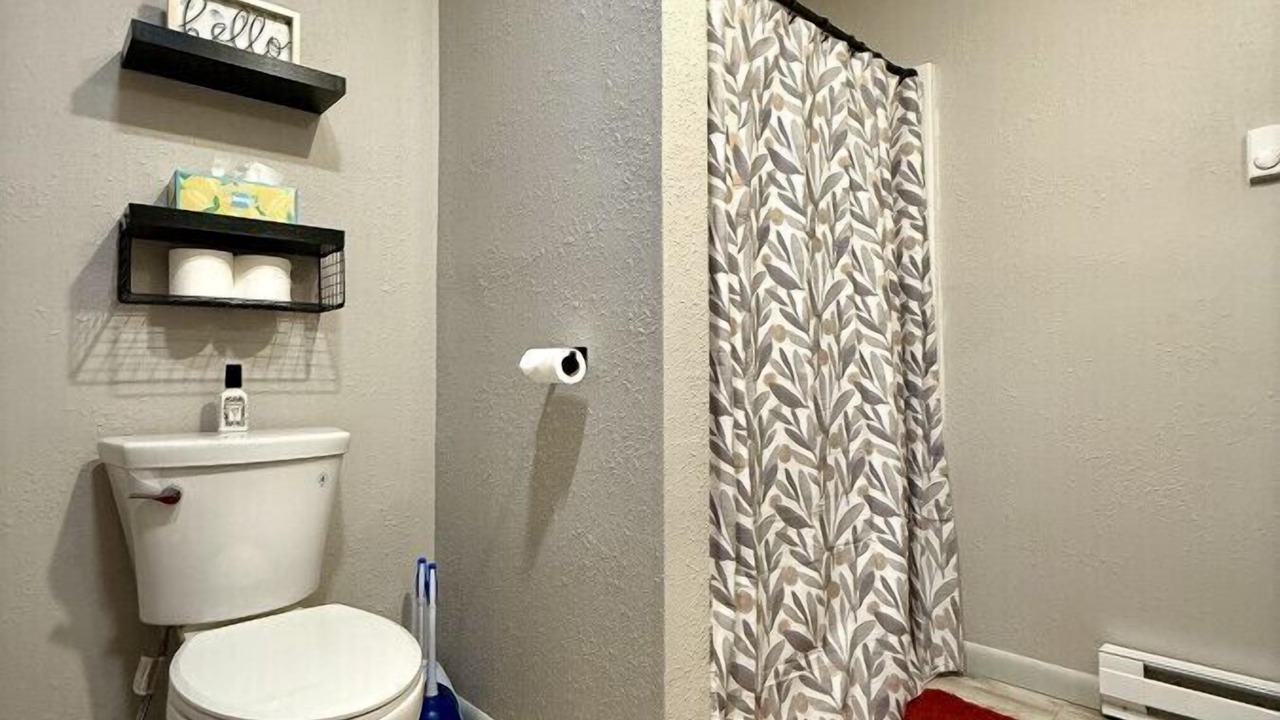 Photo of Bathroom in Baker City